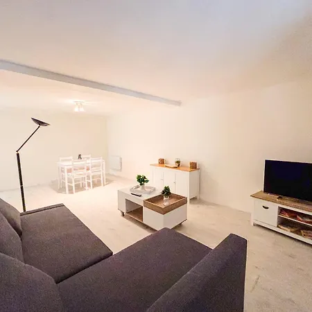 Joli T2 Avec Wifi Et Netflix Proche Du Golf *