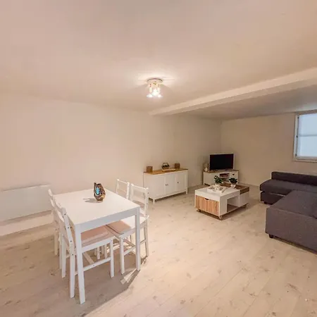 Joli T2 Avec Wifi Et Netflix Proche Du Golf * 벨렘므